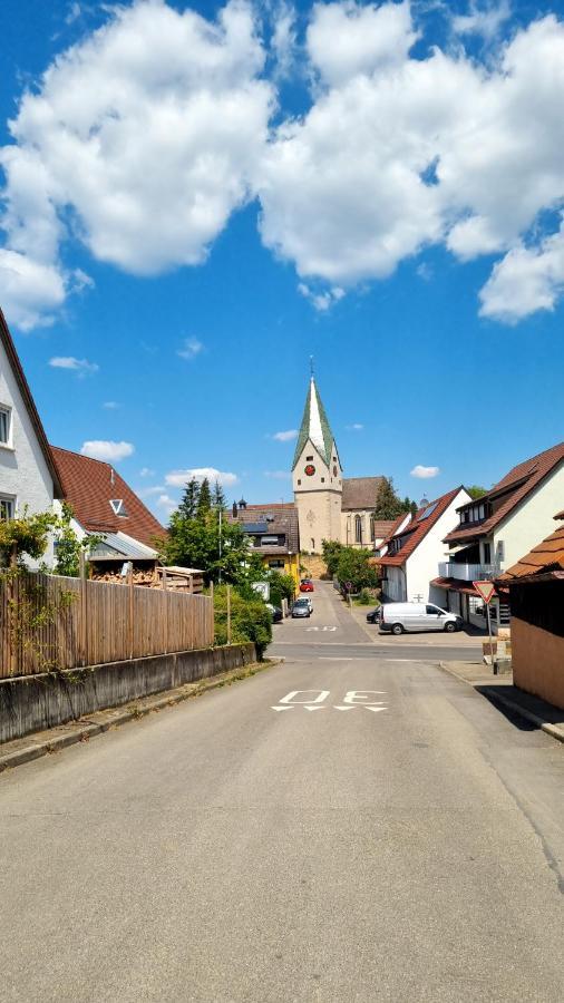 Ruhige, Modern Eingerichtete 2 Im Untergeschoss Eines Zweifamilienhauses * Hildrizhausen